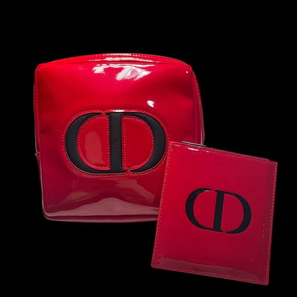 DIOR BUNDLE MAKE UP BAG AND MIRROR IN RED PATENT LEATHER - Picture 1 of 2